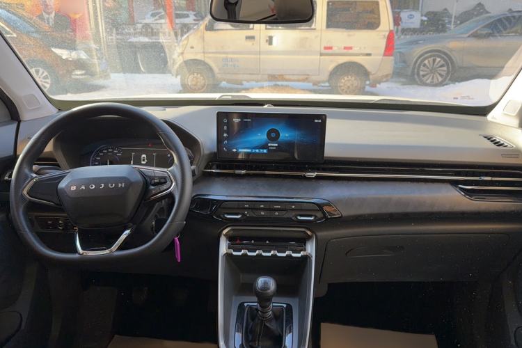 Used Baojun RS-3 2020 1.5L Manual Smart Comfort Edition

