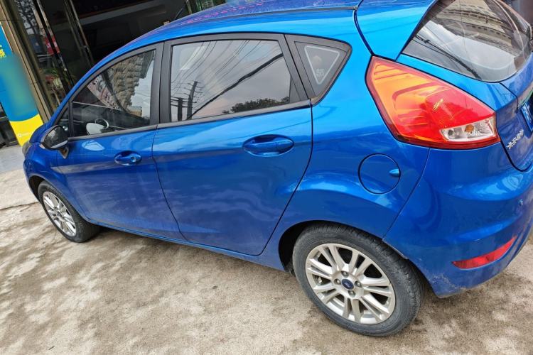 Used Ford Fiesta 2013 Hatchback 1.5L Automatic Fashion Edition
