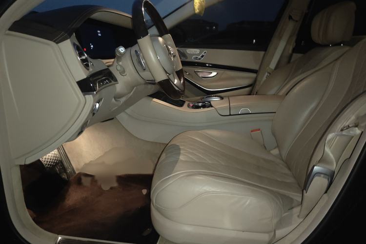 Used Mercedes-Benz Maybach S-Class 2018 S 450 4MATIC Left Front Seat