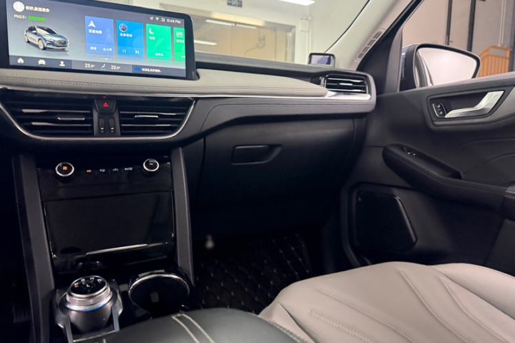 Used Ford Escape 2020 EcoBoost 245 Two-Wheel-Drive Comfort Edition