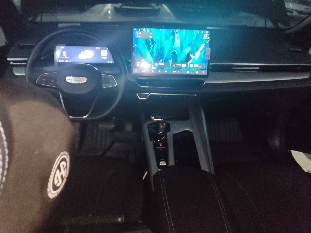 Geely Auto Preface 2025 Dongfang Yao 1.5TD Kunlun Edition — снимка 9