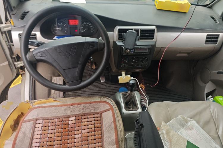 Used Wuling Rongguang 2011 1.2L Standard Version