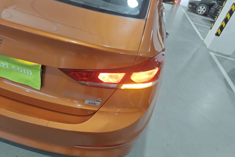 Used Hyundai Elantra (6th Generation / Lingdong) 2016 1.6L Automatic ZhiXuan – Elite Version Right Rear Taillight