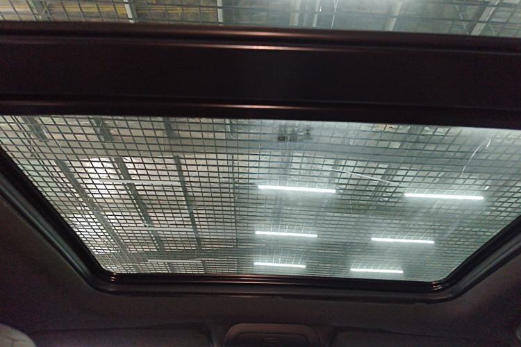 Used Cadillac XT5 2022 2.0T Two-Wheel Drive Luxury Version Headliner