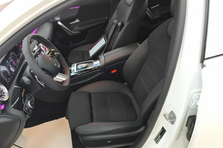 Used Mercedes-Benz A-Class 2025 A 200 L Fashion Model Left Front Seat