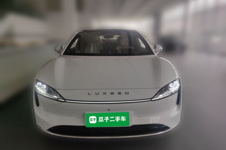 Used Hima Luxeed S7 2024 Pro Model Front