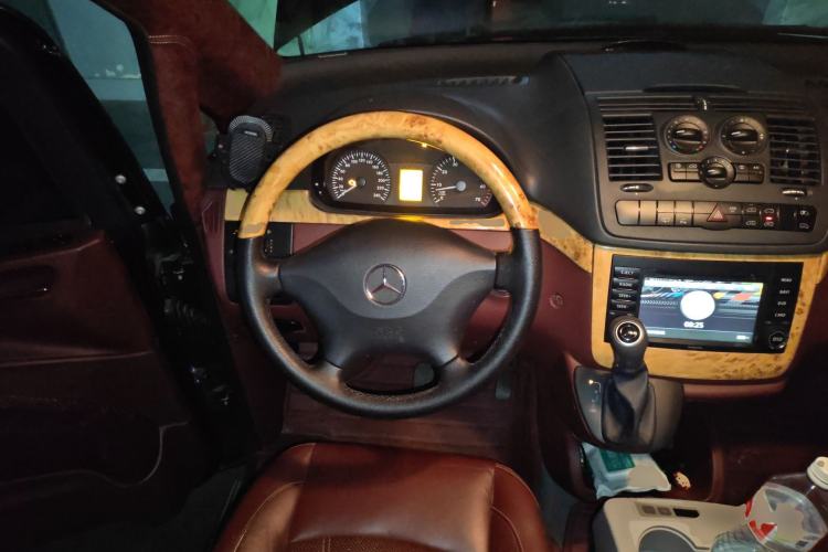 Used Mercedes-Benz Vito 