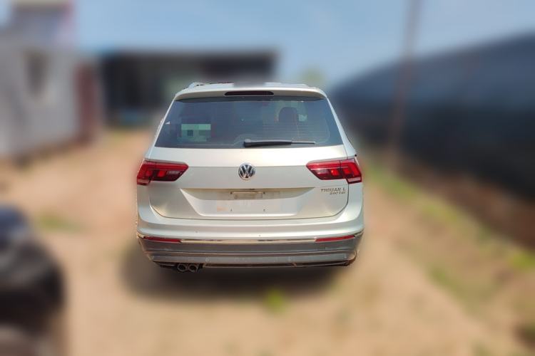 Used Volkswagen Tiguan L 2019 280TSI Automatic Two-Wheel Drive Panoramic Comfort Edition China V Standard Rear