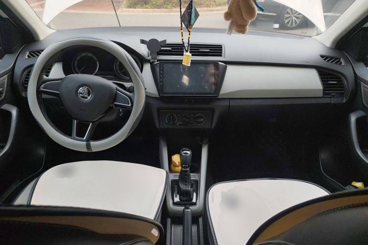 Used Skoda Fabia 2017 1.6L Automatic Chuanxing Edition
