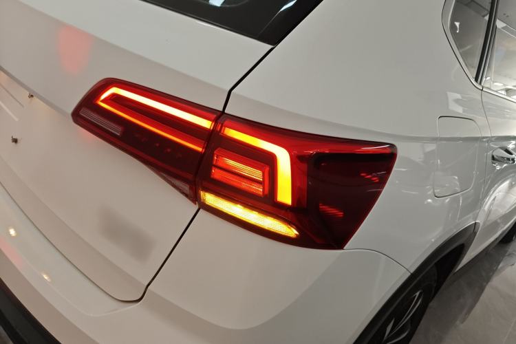 Used Volkswagen Tharu 2019 280TSI Two-Wheel Drive Luxury Version China VI Standard Exterior 3