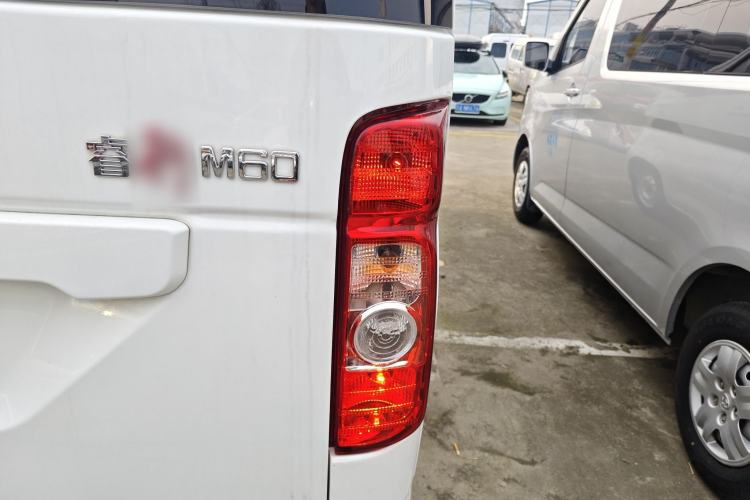 Used Chana Ruixing M60 2023 1.5L GDI Comfort-Class Passenger Vehicle 6/7 Seats