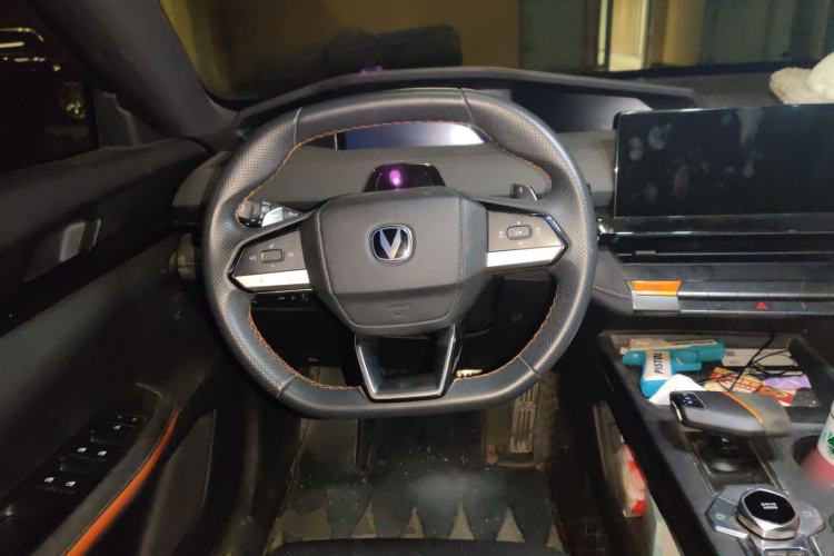 Used CHANGAN UNI-V 2022 1.5T Sport Edition Steering Wheel