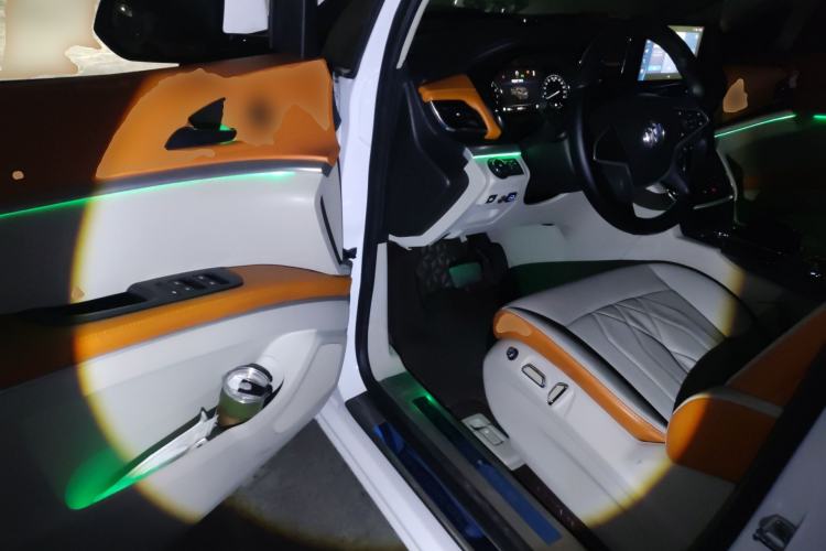 Used Buick GL8 2022 Land Cruiser Executive Class 652T Comfort Model