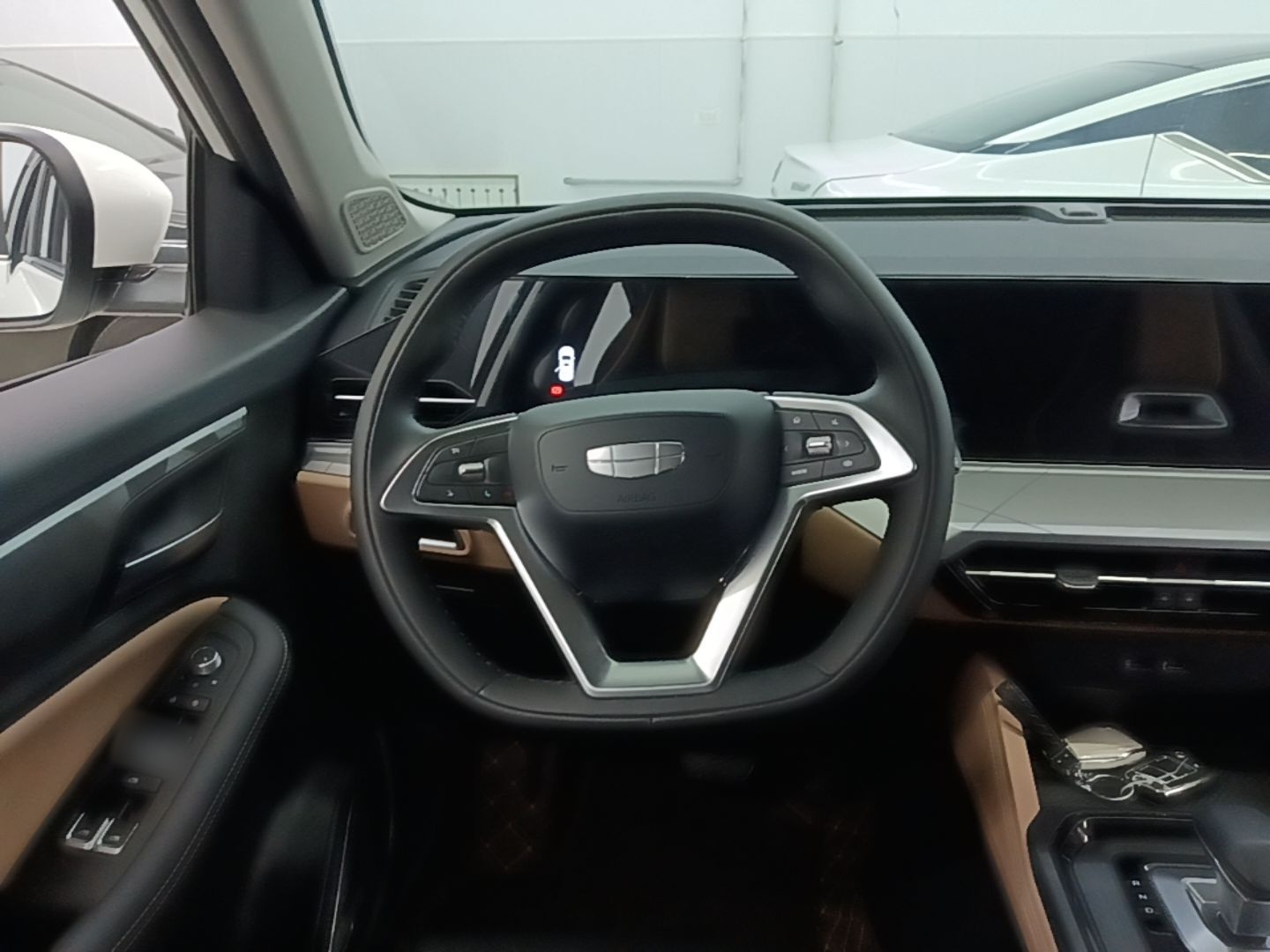 Geely Auto Haoyue PRO 2024 1.5T DCT Zongheng+ — снимка 13