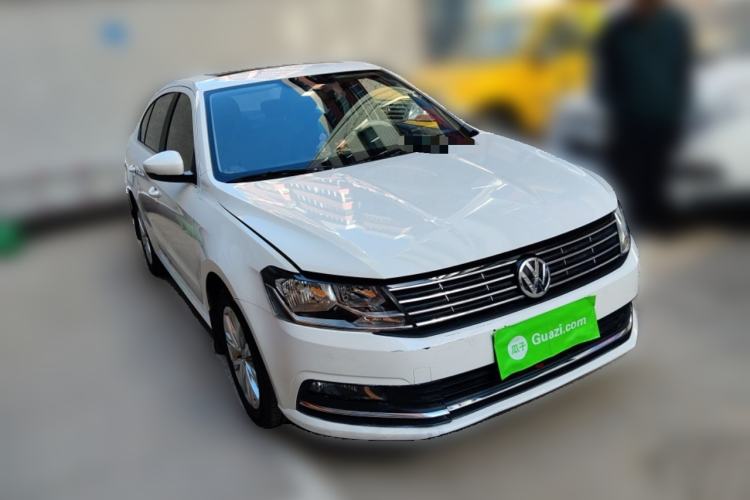 Used Volkswagen Lavida 2017 1.6L Automatic Comfort Edition Front Right 45 Deg