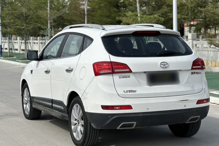 Used JAC Refine S5 2015 1.5T Automatic Elite Model
