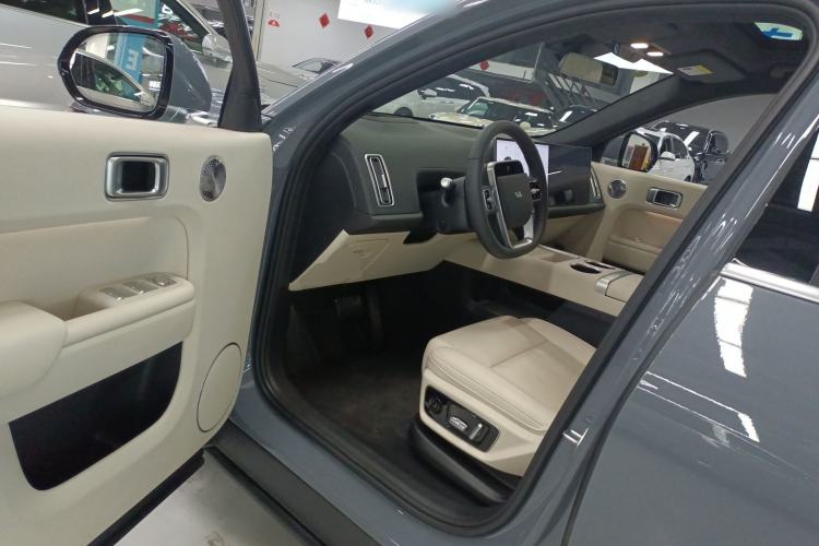 Used Li Auto L7 2025 Ultra Smart Refreshed Edition Driver Seat