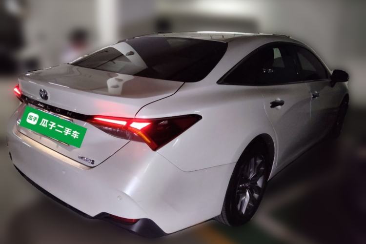 Used Toyota Avalon 2019 Dual-Engine 2.5L Luxury Edition China VI Standard Rear Right 45 Deg