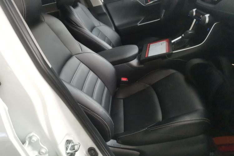 Used Toyota Wildlander 2021 2.0L CVT 4x4 Luxury Edition