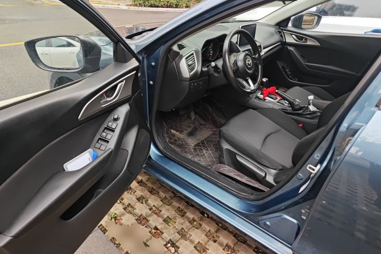 Used Mazda Mazda 3 Axela 2017 Sedan 1.5L Automatic Comfort Model Emission Standard China V
