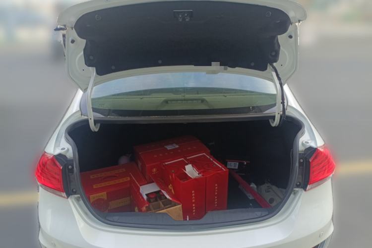 Used Suzuki Alivio 2015 1.6L Automatic Enjoyment Model
