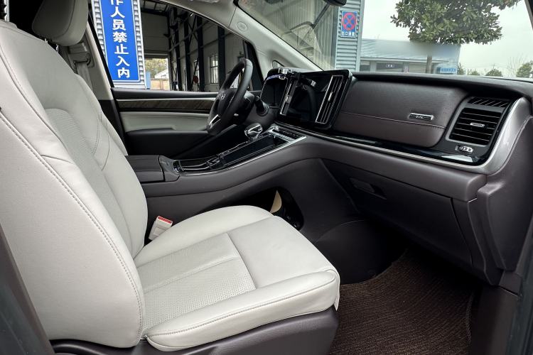 Used GAC Trumpchi M8 2021 Lingxiu Series 390T Deluxe Edition