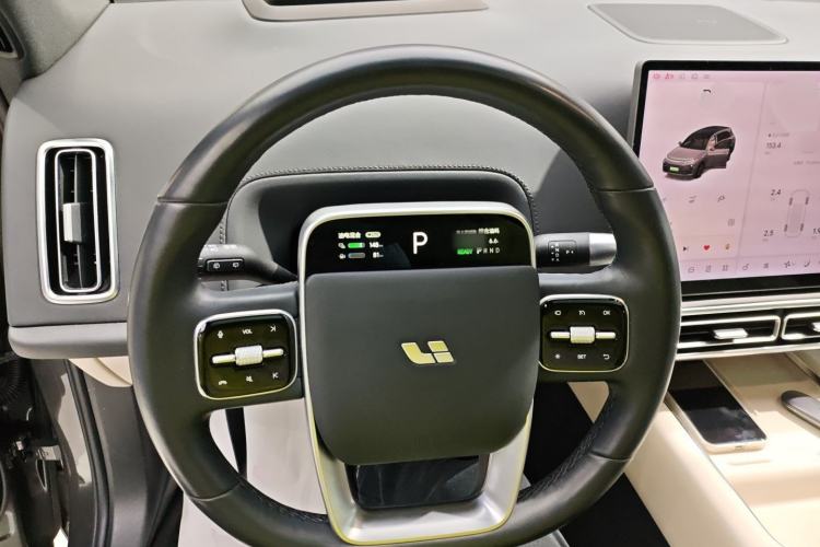 Used Li Auto L7 2023 Pro Model
