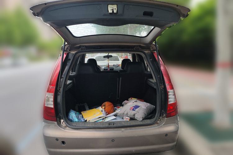 Used FORTHING Joyear 2014 XL Facelift 1.5L Manual Comfort Model Trunk