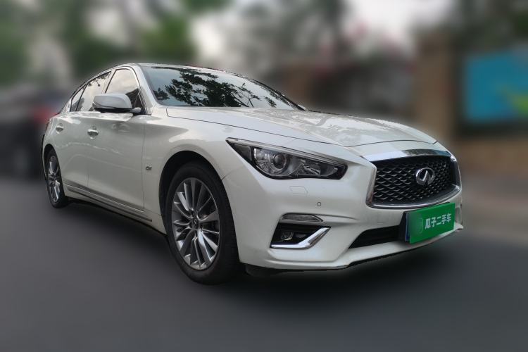 Used Infiniti Q50L 2018 2.0T Enjoyment Version China VI Standard