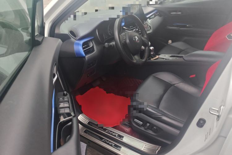 Used Toyota C-HR 2021 2.0L Luxury Edition Driver Seat