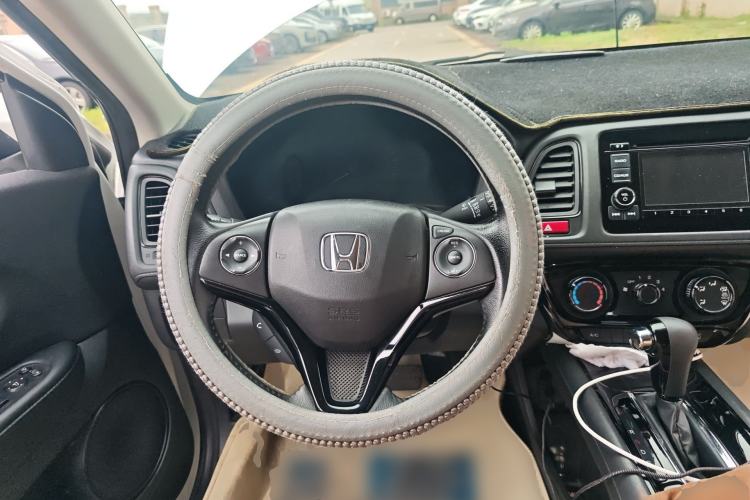 Used Honda Vezel 2018 1.5L CVT 2WD Technology Elite Model Steering Wheel
