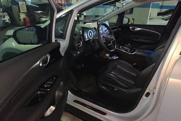 Used AION V 2022 Plus 70 Smart Edition Ternary Lithium Driver Seat