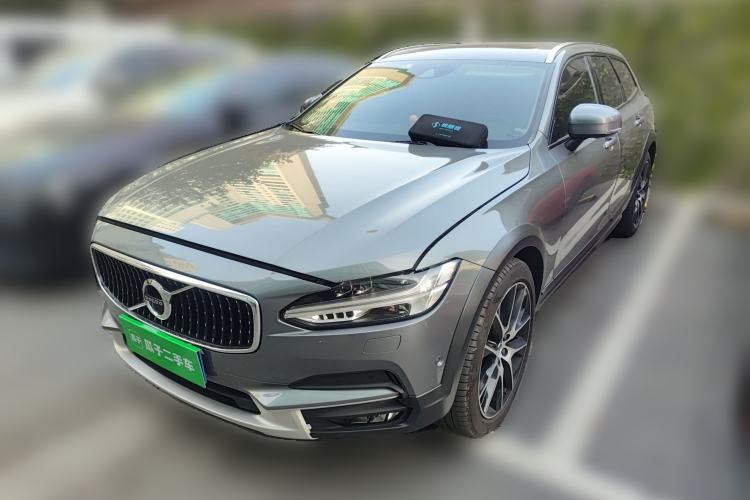 Used Volvo V90 2020 Cross Country T5 AWD Prestige Edition