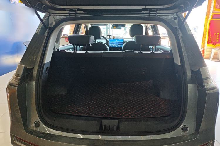 Used AION Y 2023 Younger Star Edition