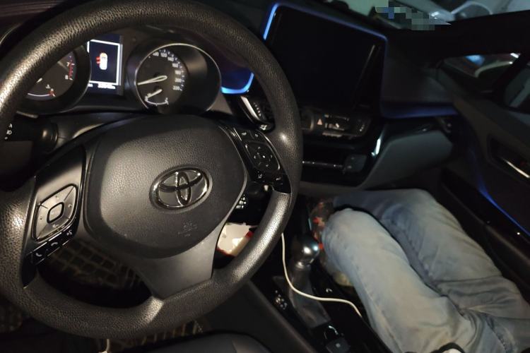 Used Toyota C-HR 2020 2.0L Leading Edition
