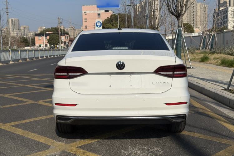 Used Volkswagen Lavida 2021 280TSI DSG Comfort Edition Exterior 8