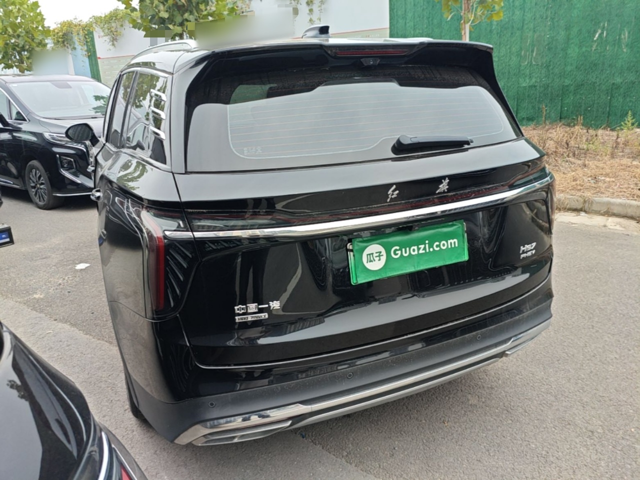 Hongqi HS7 PHEV 2024 2.0T PHEV Four-Wheel Drive Flagship Edition 7 Seats — снимка 4
