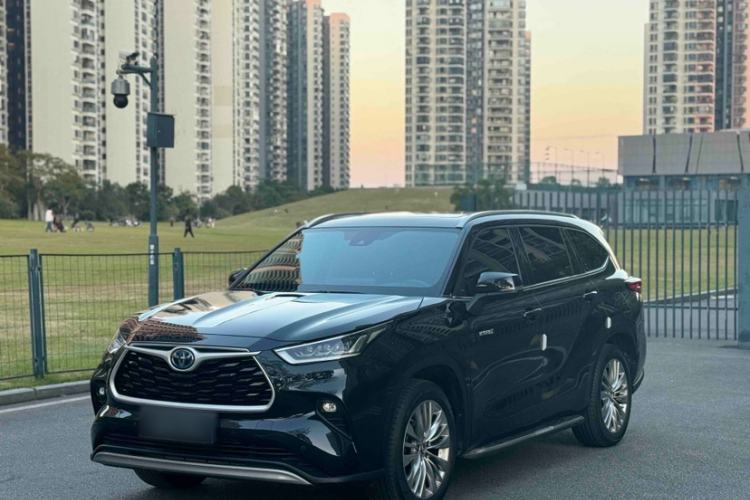 Used Toyota Highlander 2022 Dual-Engine 2.5L Four-Wheel Drive Prestige Version 7 Seats
