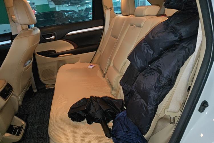 Used Toyota Highlander 2015 2.0T Four-Wheel Drive Luxury Edition 7-Seater
