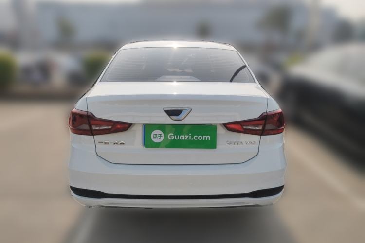 Used Jetta VA3 2025 Model, Facelifted 1.5L Manual—Ambitious Edition
