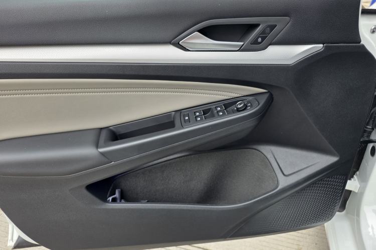 Used Volkswagen Golf 2021 280TSI DSG Pro Interior 10