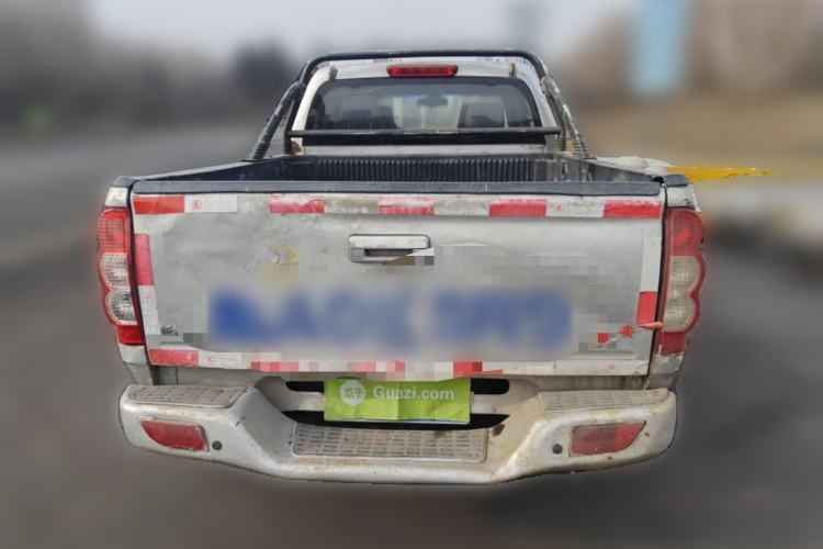 Used Great Wall Wingle 5 2013 2.0T European Edition Four-Wheel Drive Elite Model 6MT Big Double-Cab GW4D20B