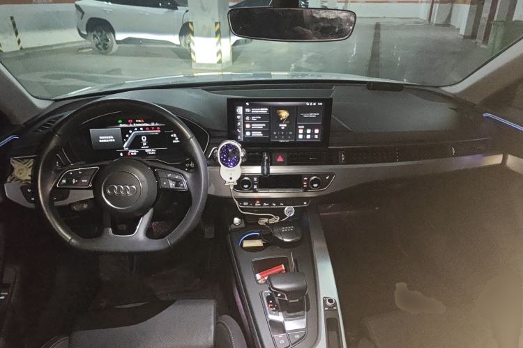 Used Audi A4L 2022 40 TFSI Luxury Dynamic Model