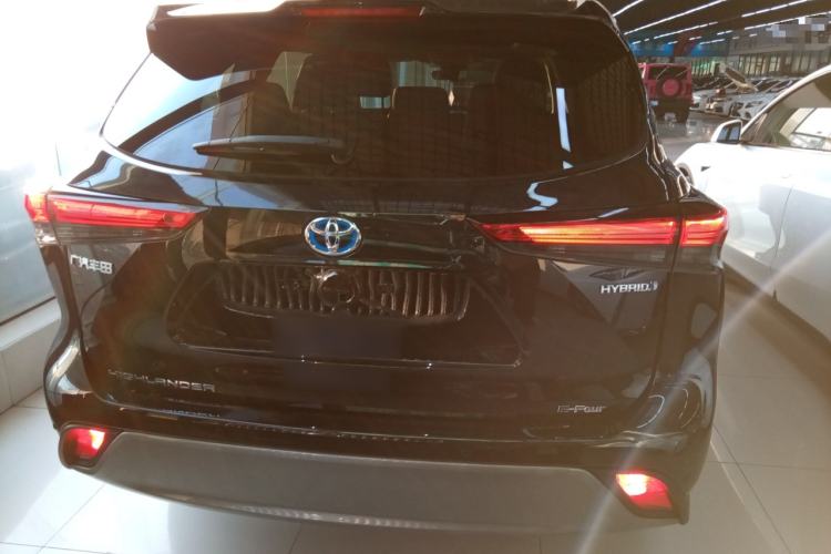 Used Toyota Highlander 2022 Dual-Engine 2.5L Four-Wheel Drive Prestige Version 7 Seats
