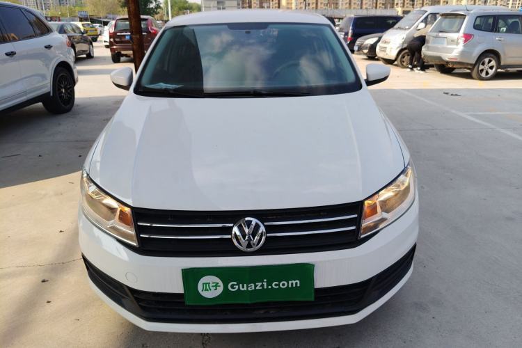 Used Volkswagen Santana 2016 1.4L Manual Fashion Edition Front