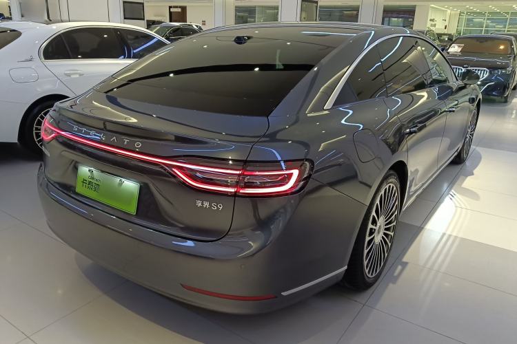 Used Hima Stelato S9 2025 Extended-Range Max+ Rear Right 45 Deg