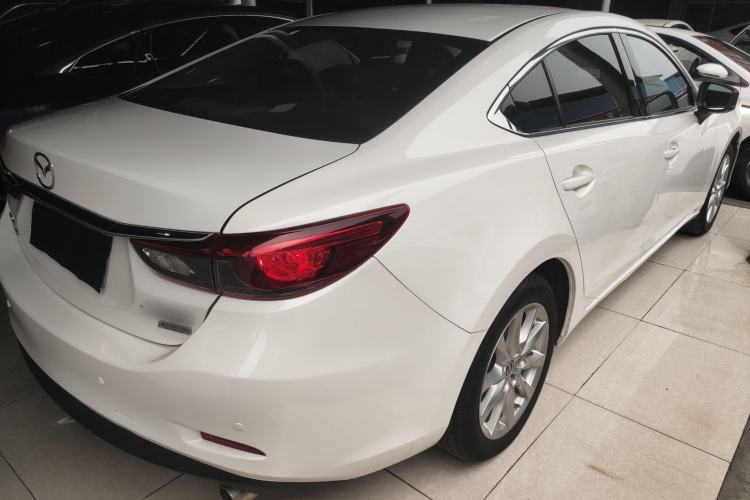 Used Mazda Atenza 2017 2.0L Blue Sky Luxury Edition
