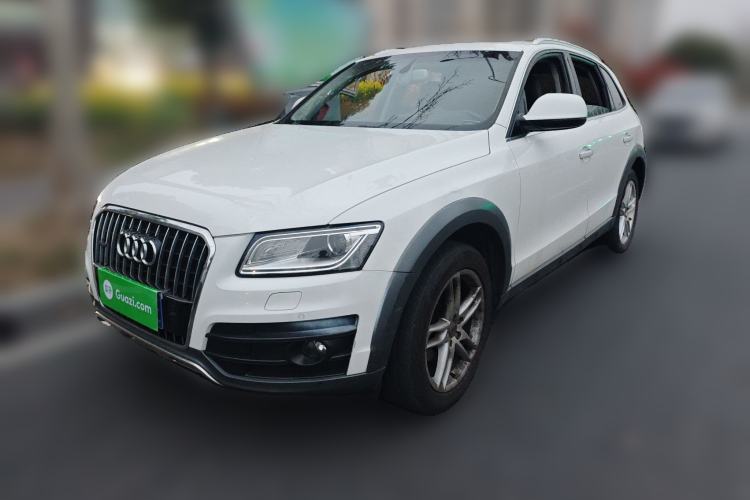 Used Audi Q5 2017 Plus 40 TFSI Technology Model