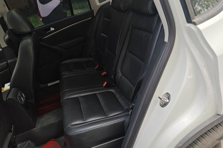 Used Volkswagen Tiguan 2017 300TSI Automatic Two-Wheel Drive Silk Road Comfort Edition Left Rear Seat