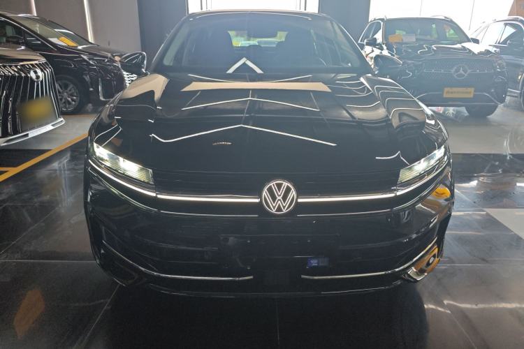 Used Volkswagen Magotan 2024 380TSI DSG Prestige Edition DaMai Package